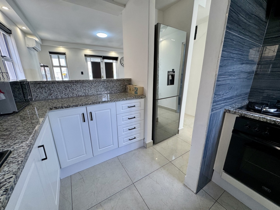 To Let 2 Bedroom Property for Rent in Parklands Western Cape